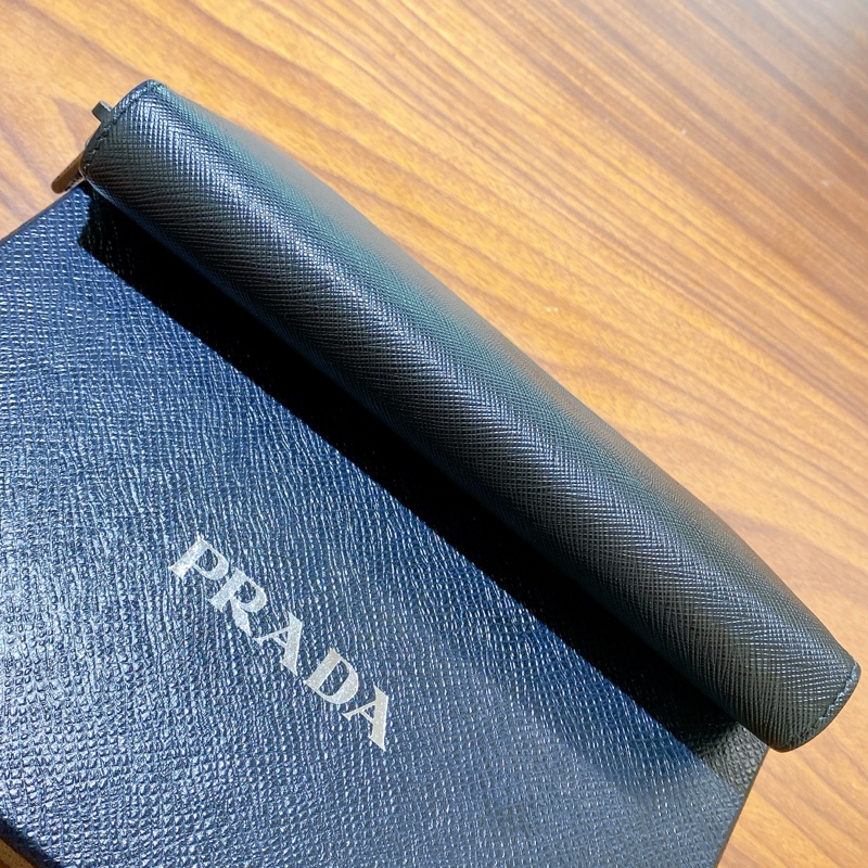 【近新閒置】PRADA黑色真皮多層長夾證件票卡夾零錢袋-3