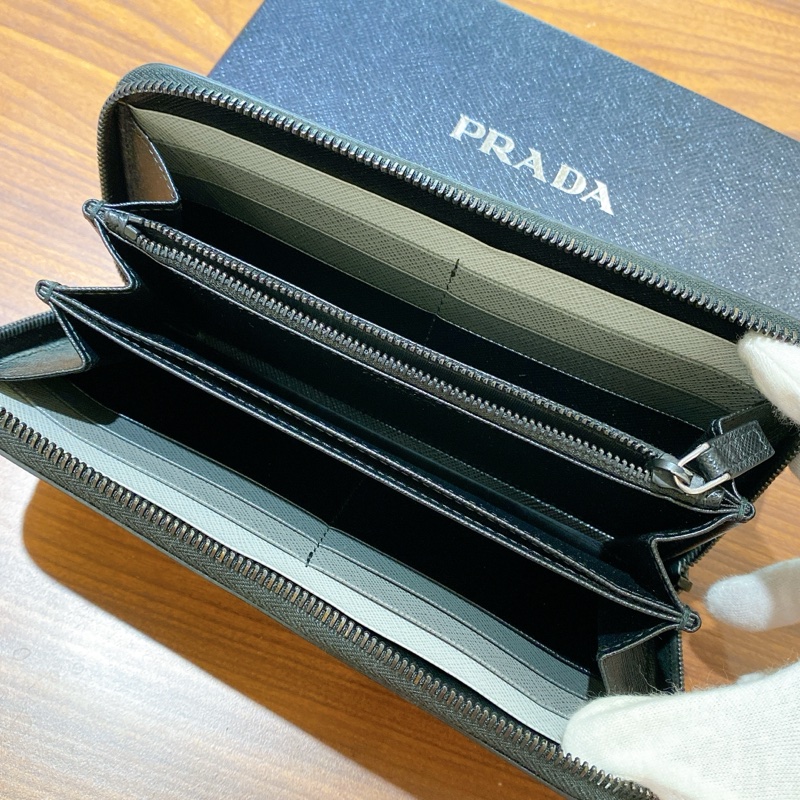 【近新閒置】PRADA黑色真皮多層長夾證件票卡夾零錢袋-6