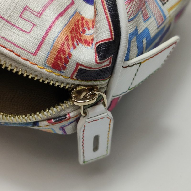 Fendi牛皮雙F老花拉鏈手提包-9