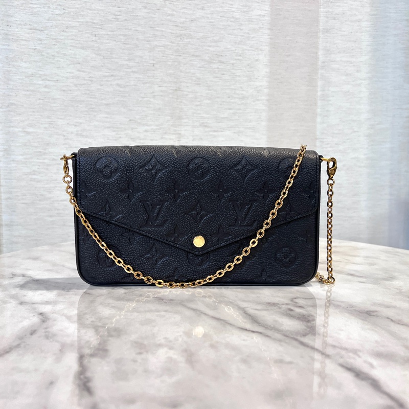 LV 黑牛皮雅雯金釦信封下蓋三合一鏈包-0