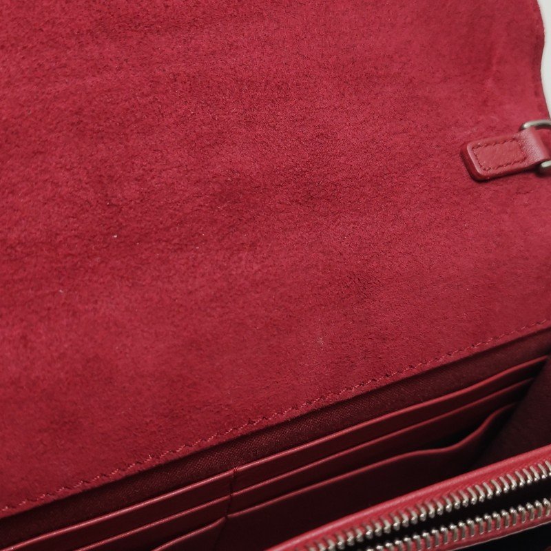 Fendi牛皮純色雙F壓紋金屬徽標斜挎包-10