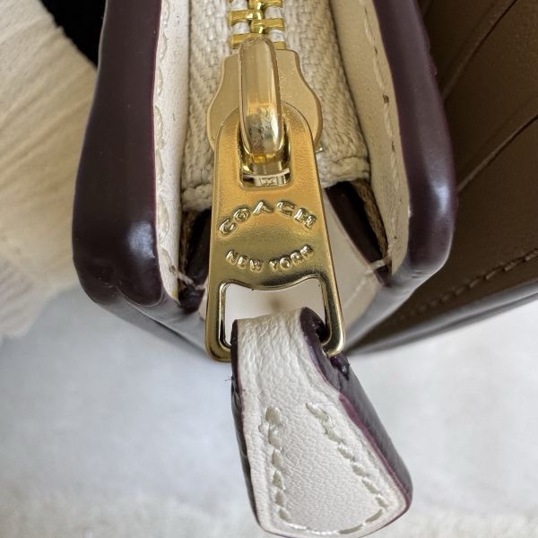 COACH 立體馬車緹花米白中夾-8