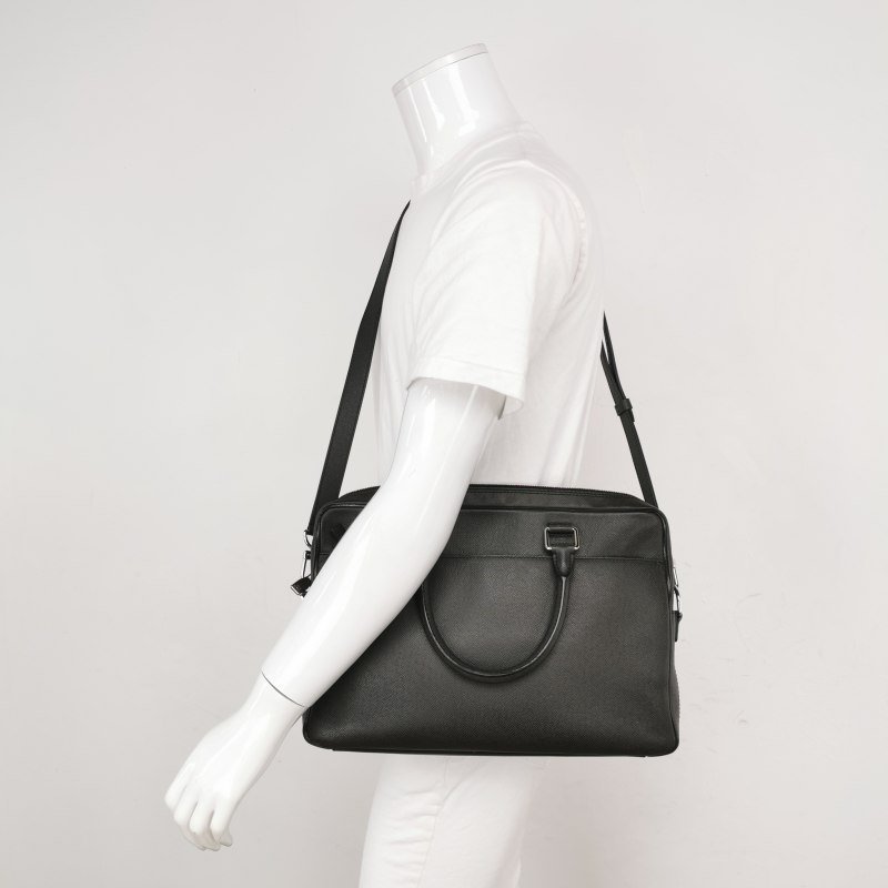Louis Vuitton(LV)牛皮純色單肩包-1