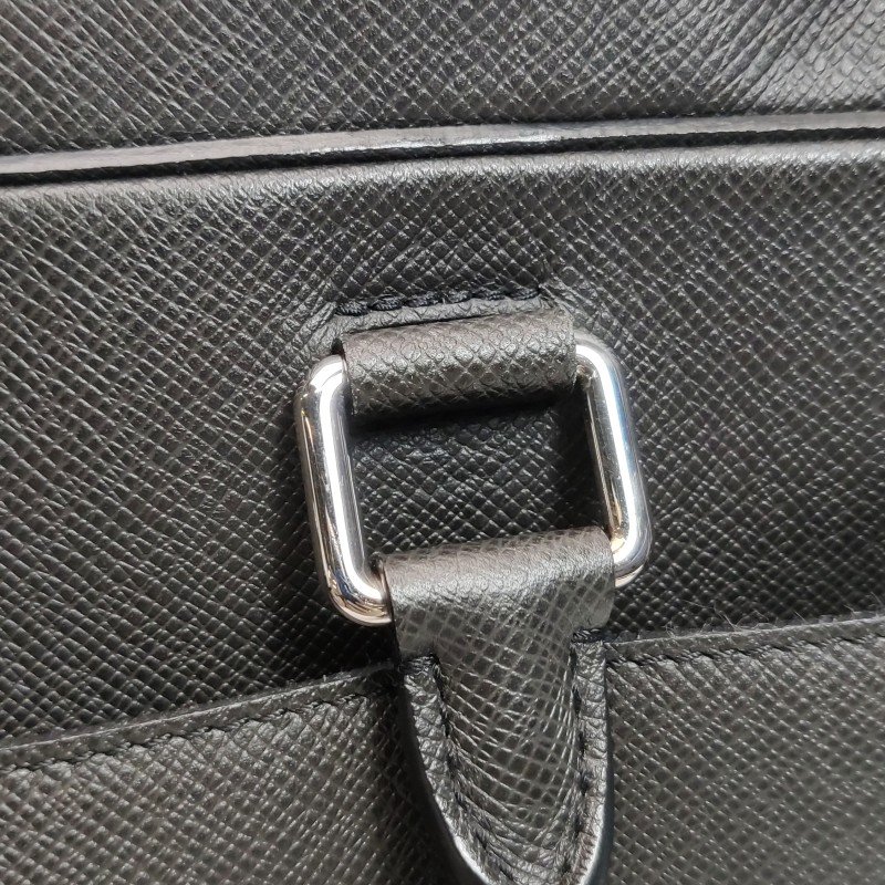 Louis Vuitton(LV)牛皮純色單肩包-13