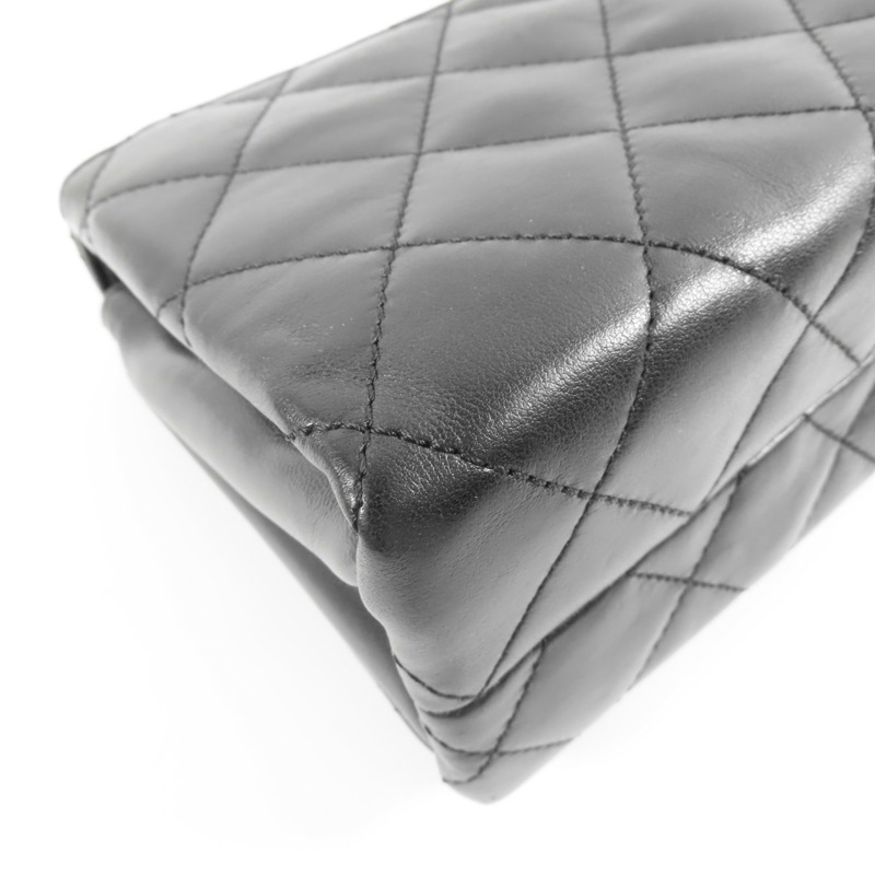 CHANEL 羊皮皮革Matelasse Bag金扣手挽肩背兩用袋-11