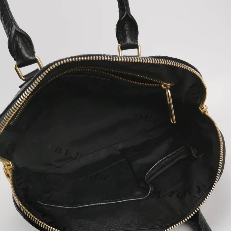 Burberry牛皮純色銘牌徽標拉鏈手提包-6