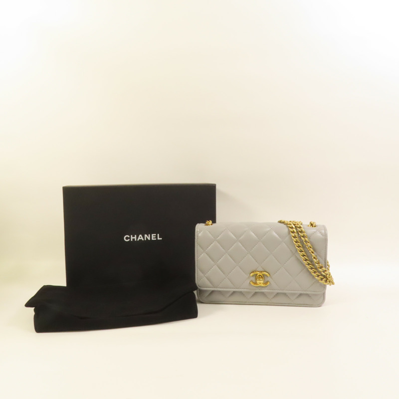 CHANEL 羊皮皮革Wallet On Chain金扣鏈帶肩背袋-11