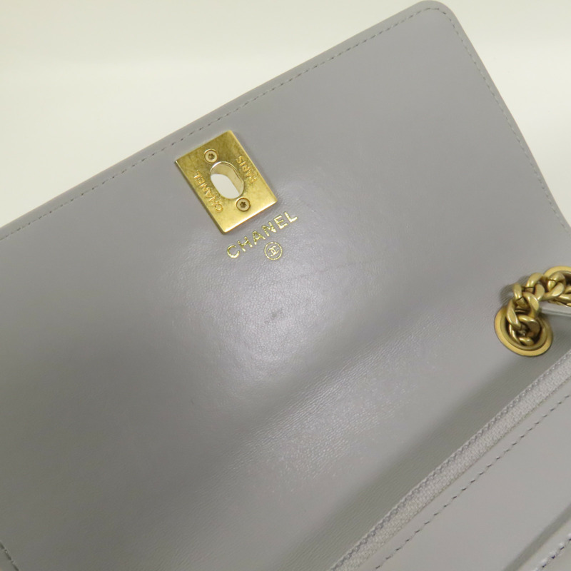 CHANEL 羊皮皮革Wallet On Chain金扣鏈帶肩背袋-16