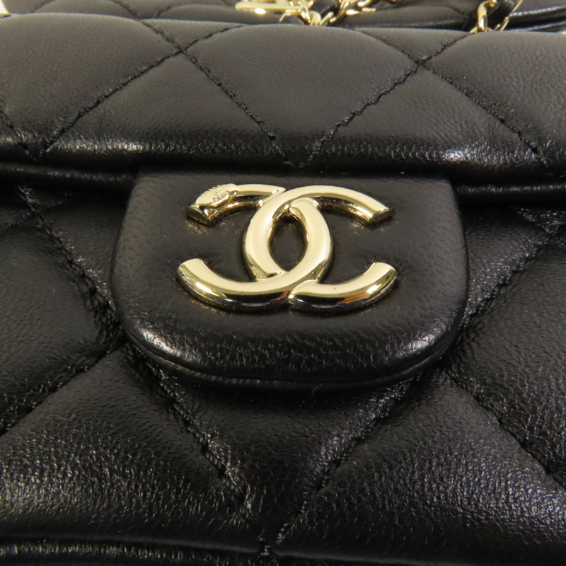 CHANEL 牛皮皮革Duma Backpack金扣背包-6