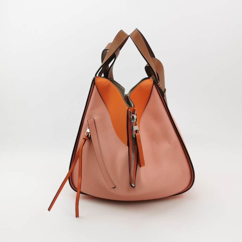 Loewe Hammock吊床包小號牛皮拼色弧形結構單肩包-2