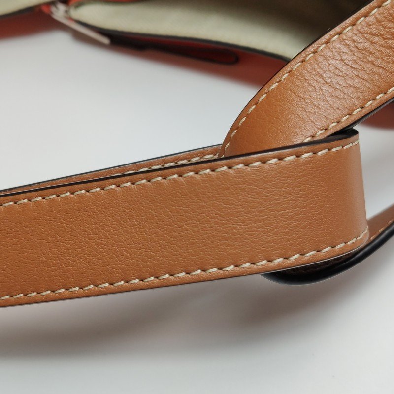 Loewe Hammock吊床包小號牛皮拼色弧形結構單肩包-11