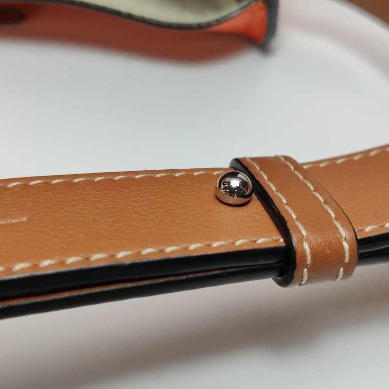 Loewe Hammock吊床包小號牛皮拼色弧形結構單肩包-15