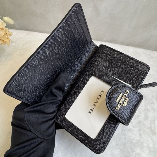 Coach 中號轉角拉鍊錢包-7