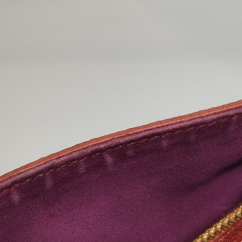 Burberry Alchester牛皮拼色字母Logo雙向拉鏈斜挎包單肩包-10