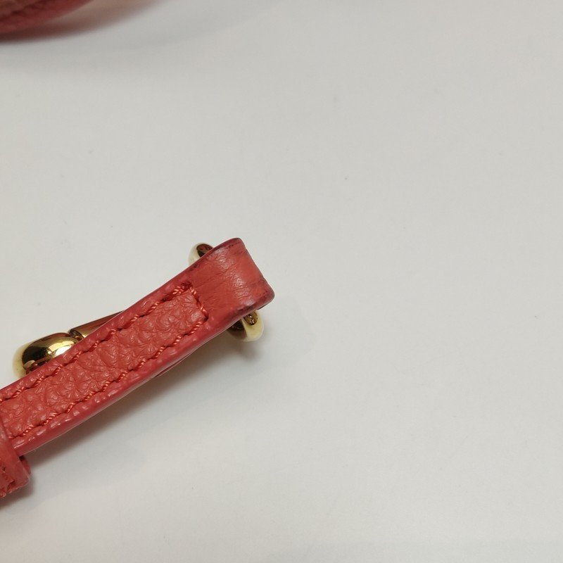 Burberry Alchester牛皮拼色字母Logo雙向拉鏈斜挎包單肩包-12