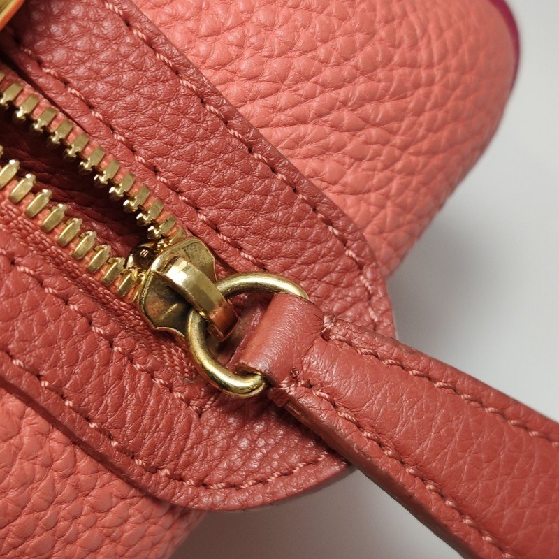 Burberry Alchester牛皮拼色字母Logo雙向拉鏈斜挎包單肩包-14