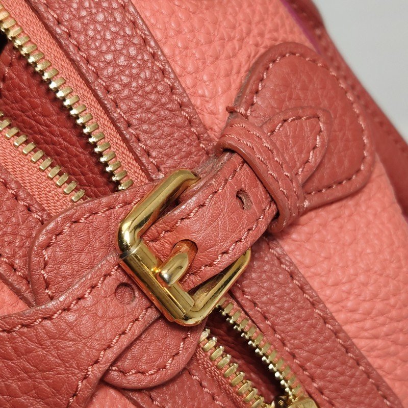 Burberry Alchester牛皮拼色字母Logo雙向拉鏈斜挎包單肩包-15