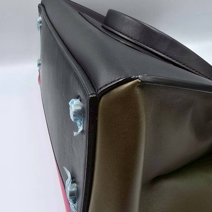 【舊愛新歡】CELINE桃黑配軍綠牛皮手提包 -A2599737-2