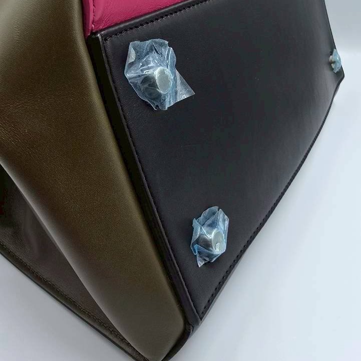 【舊愛新歡】CELINE桃黑配軍綠牛皮手提包 -A2599737-5