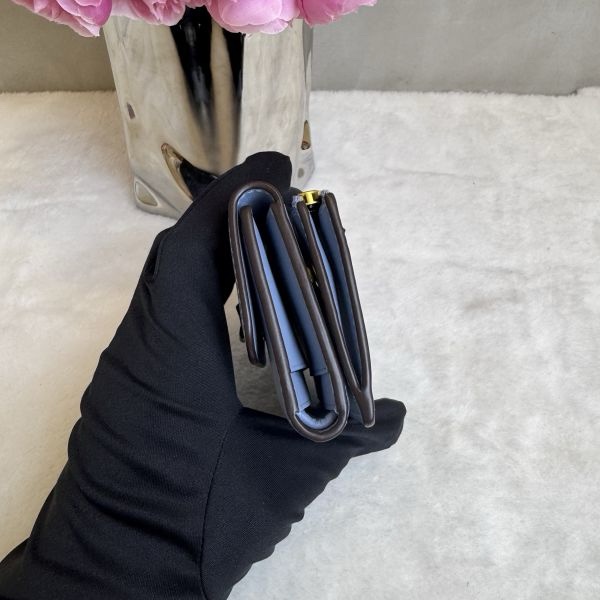 Coach 藍牛皮短夾-3