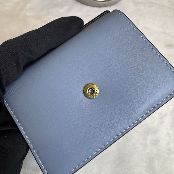 Coach 藍牛皮短夾-7