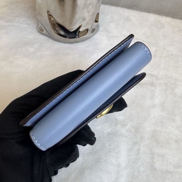 Coach 藍牛皮短夾-10