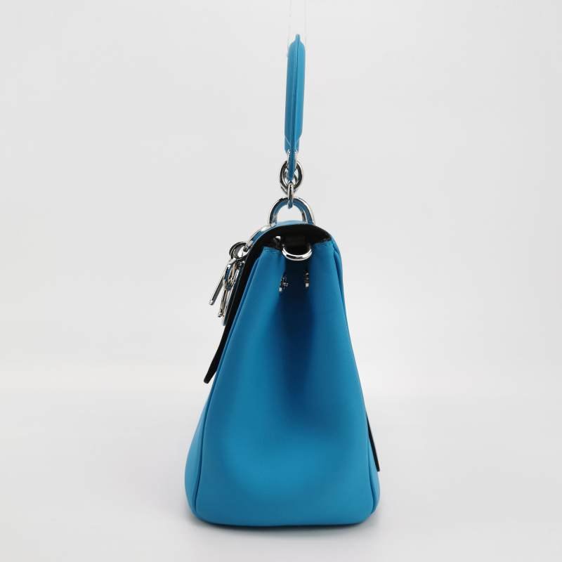 Dior Be Dior中號牛皮純色Dior字母吊飾斜挎包單肩包-2