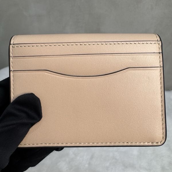 COACH 專櫃款 bandit 粉膚色 卡夾零錢包-9