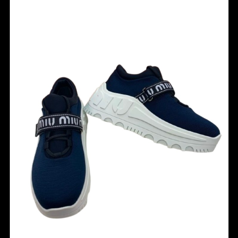 Miu Miu 軍藍色女款厚底休閒鞋 37碼-0