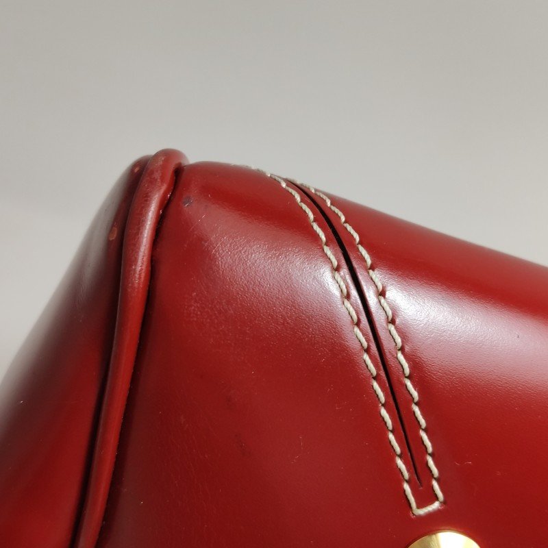 Louis Vuitton(LV)Suhali蘇哈里牛皮皮純色金屬扣鉚釘單肩包-19