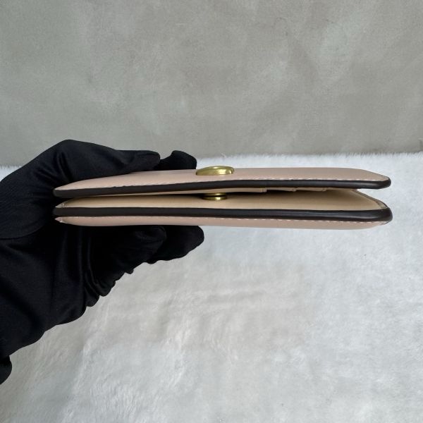 COACH 專櫃款 粉色 C字logo 零錢卡包-6