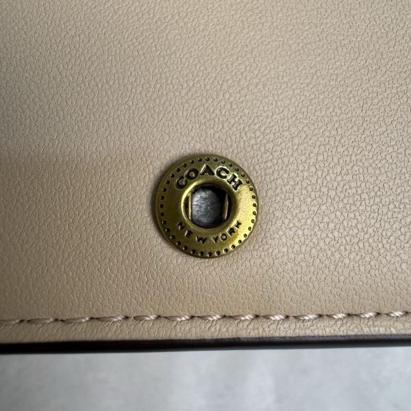 COACH 專櫃款 粉色 C字logo 零錢卡包-14