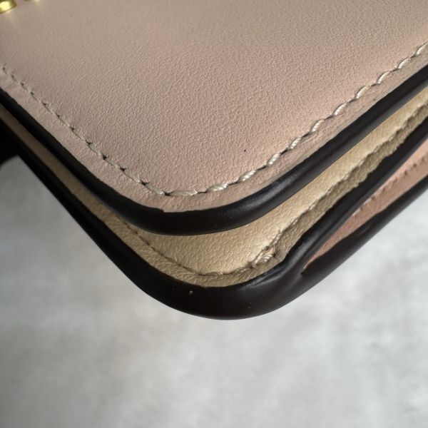 COACH 專櫃款 粉色 C字logo 零錢卡包-18