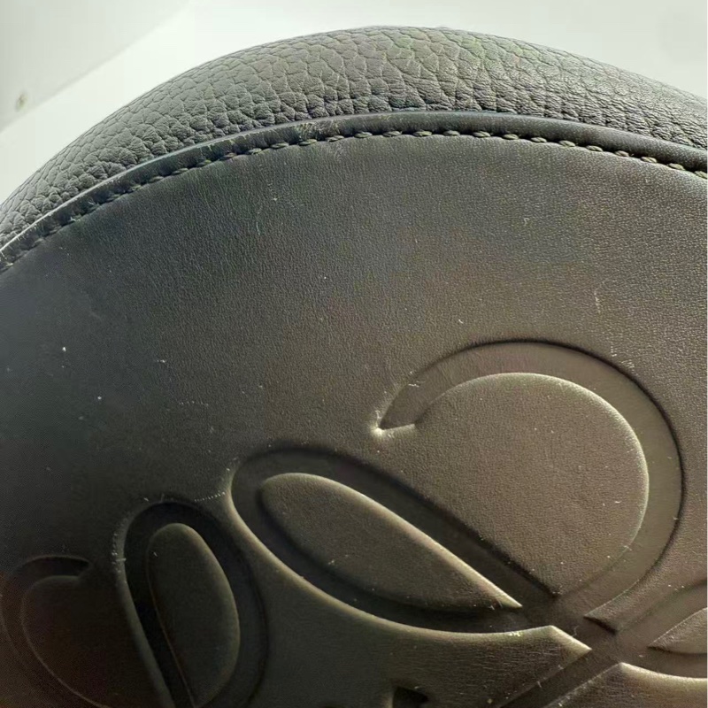 Loewe 二手羅意威黑色全皮雙肩包-11