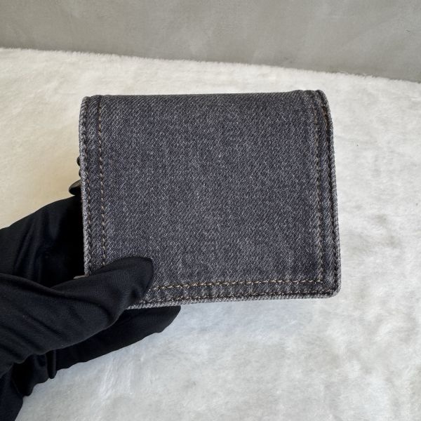 Coach 牛仔黑短夾-11