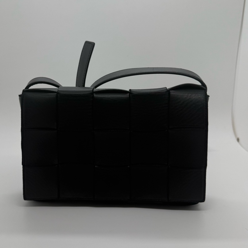 二手BOTTEGA VENETA葆蝶家Cassette手袋編織斜挎包黑色羊皮-1