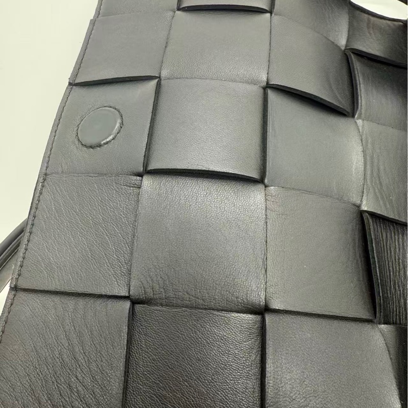 二手BOTTEGA VENETA葆蝶家Cassette手袋編織斜挎包黑色羊皮-10