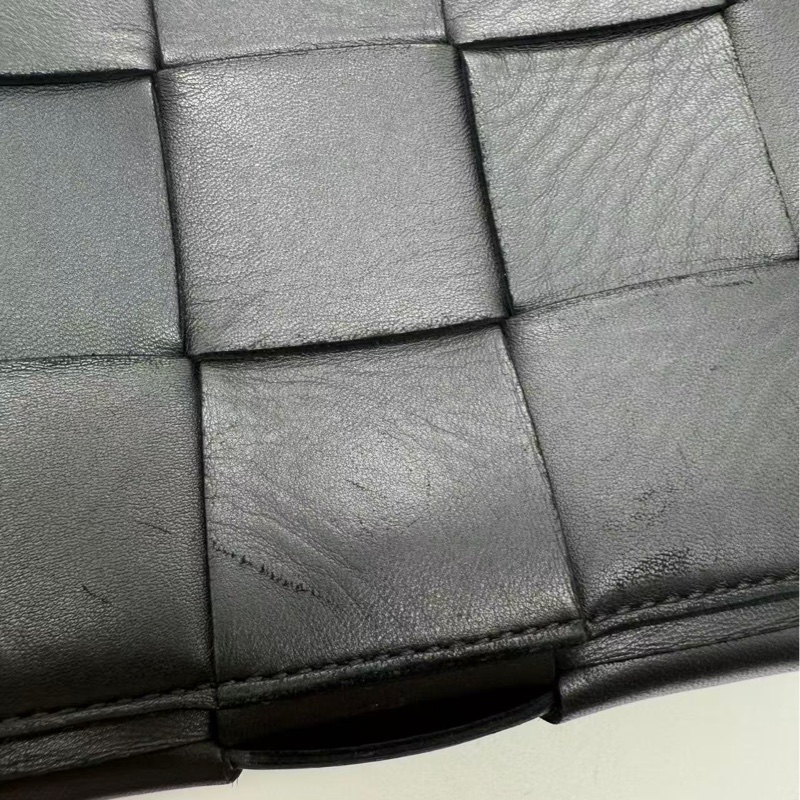 二手BOTTEGA VENETA葆蝶家Cassette手袋編織斜挎包黑色羊皮-12