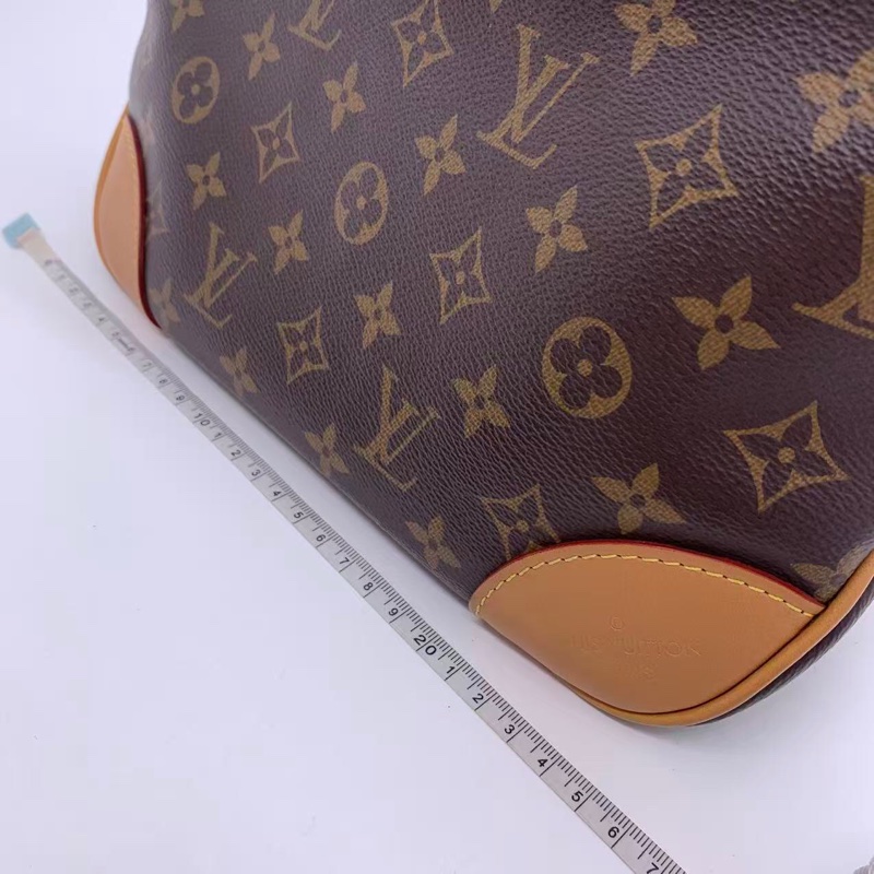 98新以上Lv路易威登黄牛角单肩斜挎包,芯片款尺寸29*16cm,配件肩带-16