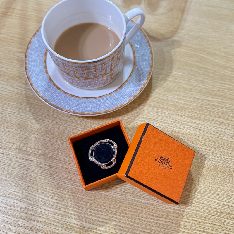 Hermes 愛馬仕銀色圍巾扣-1