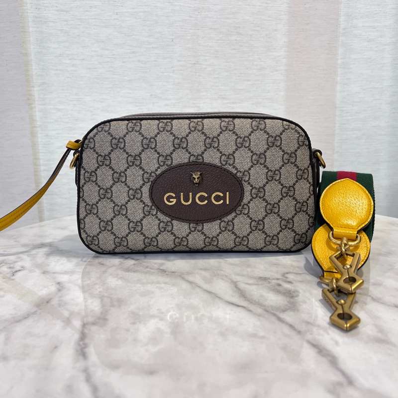 Gucci Pvc咖牛皮霧金釦虎頭斜背相機包-0