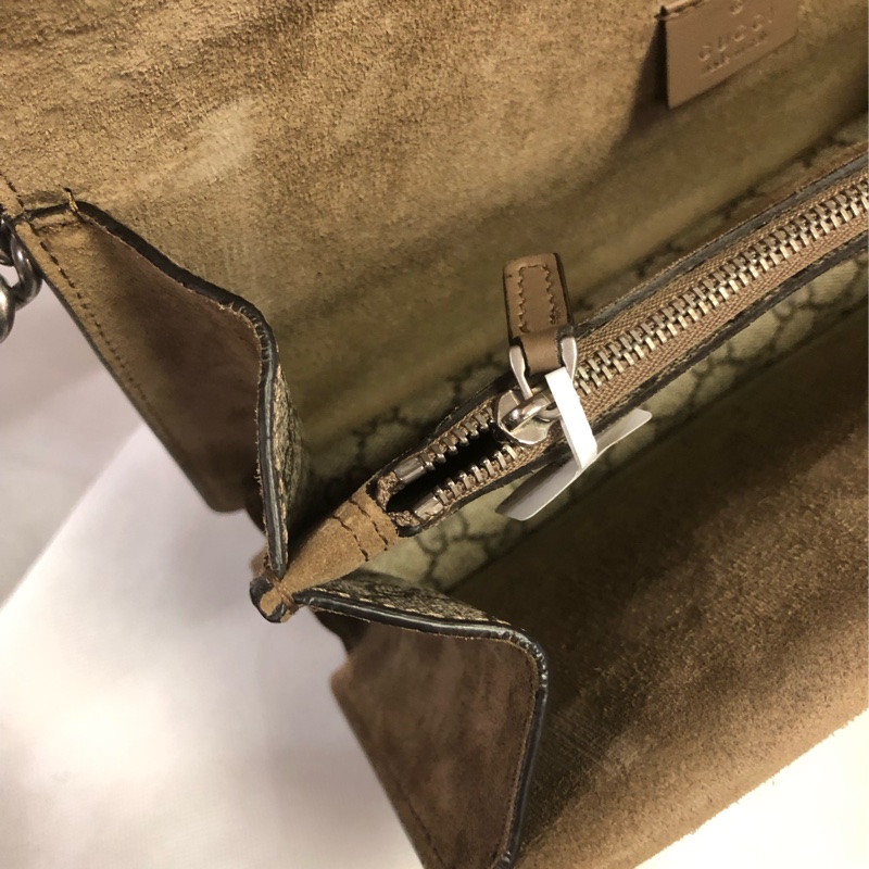 Gucci古馳酒神老花拼駝色麂皮鏈條斜挎包中號-17