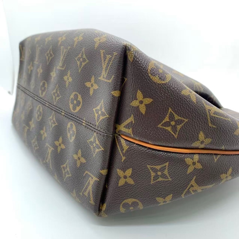 二手Lv turenne老花餃子包中號，設計簡單低調 復古又時髦，很經典的一款，原始成色，尺寸：27*25-8