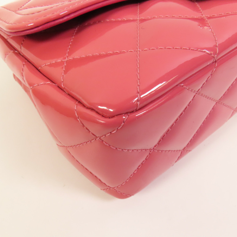 CHANEL 漆皮皮革Chain Shoulder銀扣鏈帶肩背袋-13