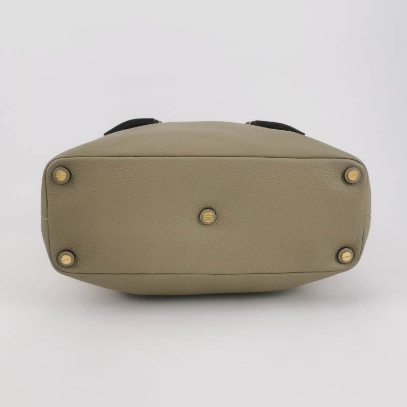 Chloe Daria牛皮純色字母Logo單肩包-5