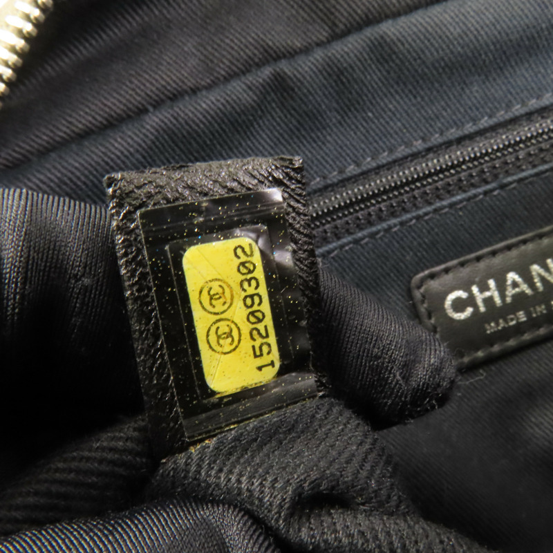 CHANEL 牛皮皮革Chain Shoulder銀扣鏈帶肩背袋-8