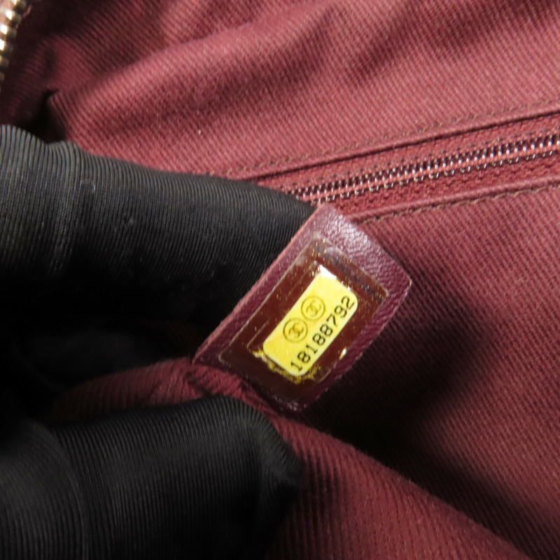 CHANEL 牛皮皮革Chain Shoulder銀扣鏈帶肩背袋-9