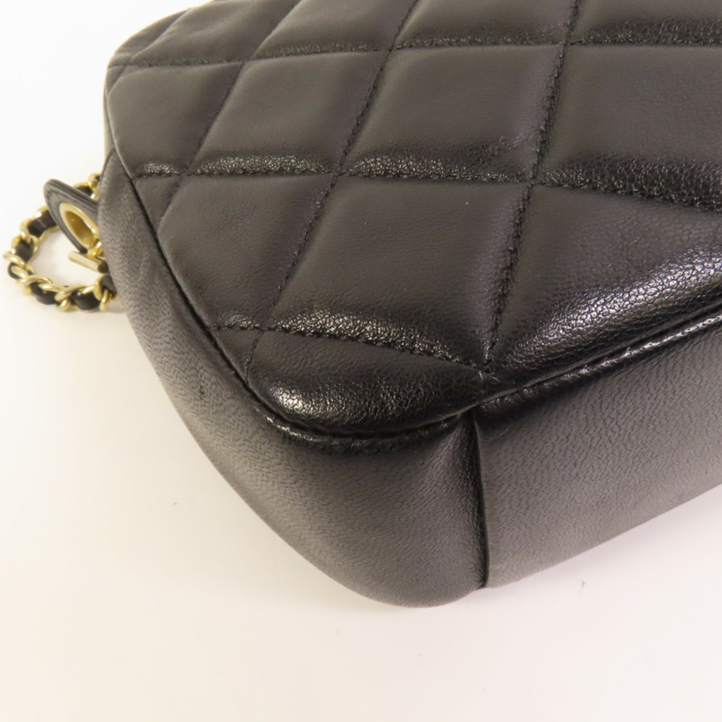 CHANEL 羊皮皮革Camera Bag金扣肩背袋-10