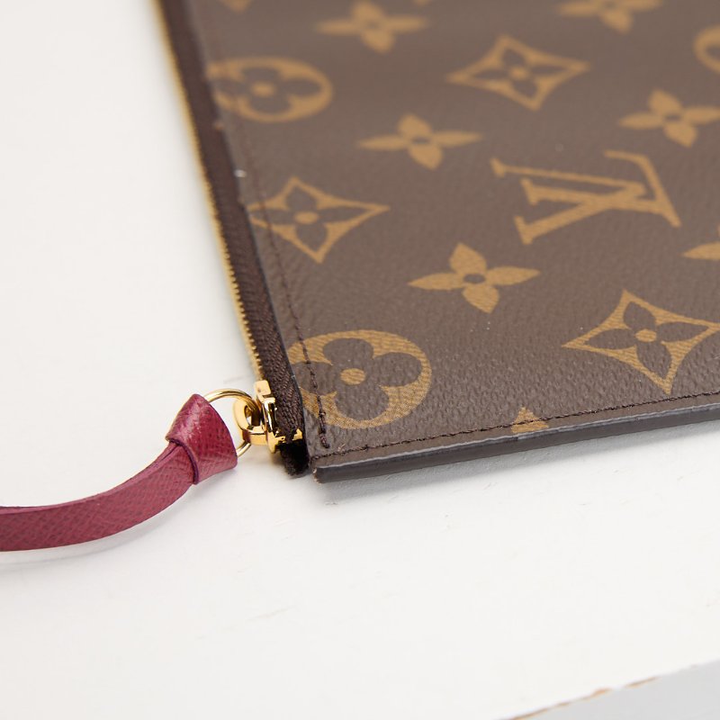 二手Lv woc 三合一鍊包/晶片款-24