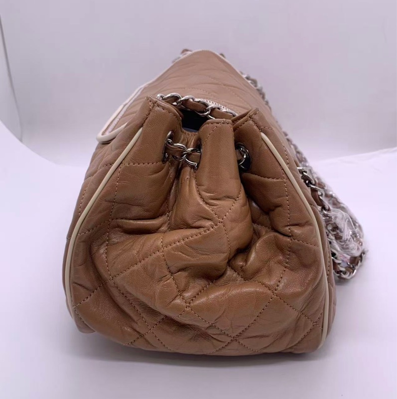 二手Chanel香奈兒2.55腋下包焦糖色拼白單肩包，鐳射12開-2